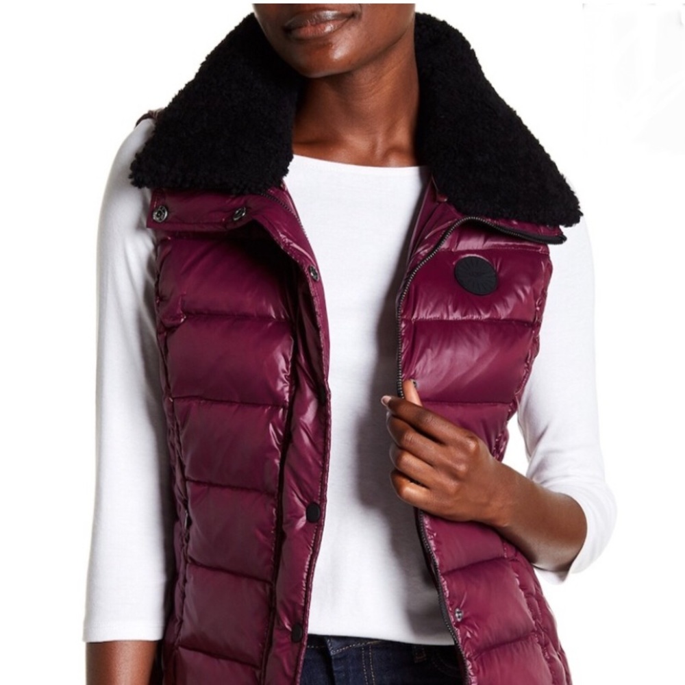 🎊😀🎉HP🎉😀🎊 UGG Down Vest - 1 left size M